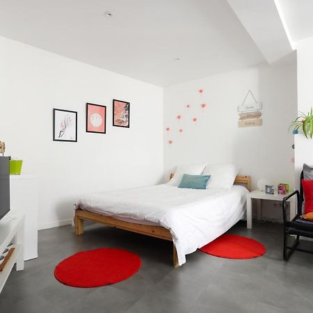 Charmant Studio, Au Coeur De La Ville De Riom Extérieur photo