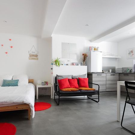 Charmant Studio, Au Coeur De La Ville De Riom Extérieur photo