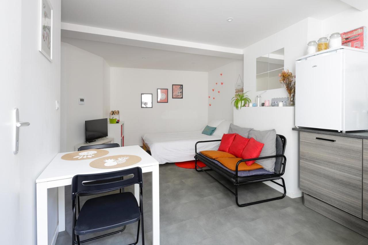 Charmant Studio, Au Coeur De La Ville De Riom Extérieur photo