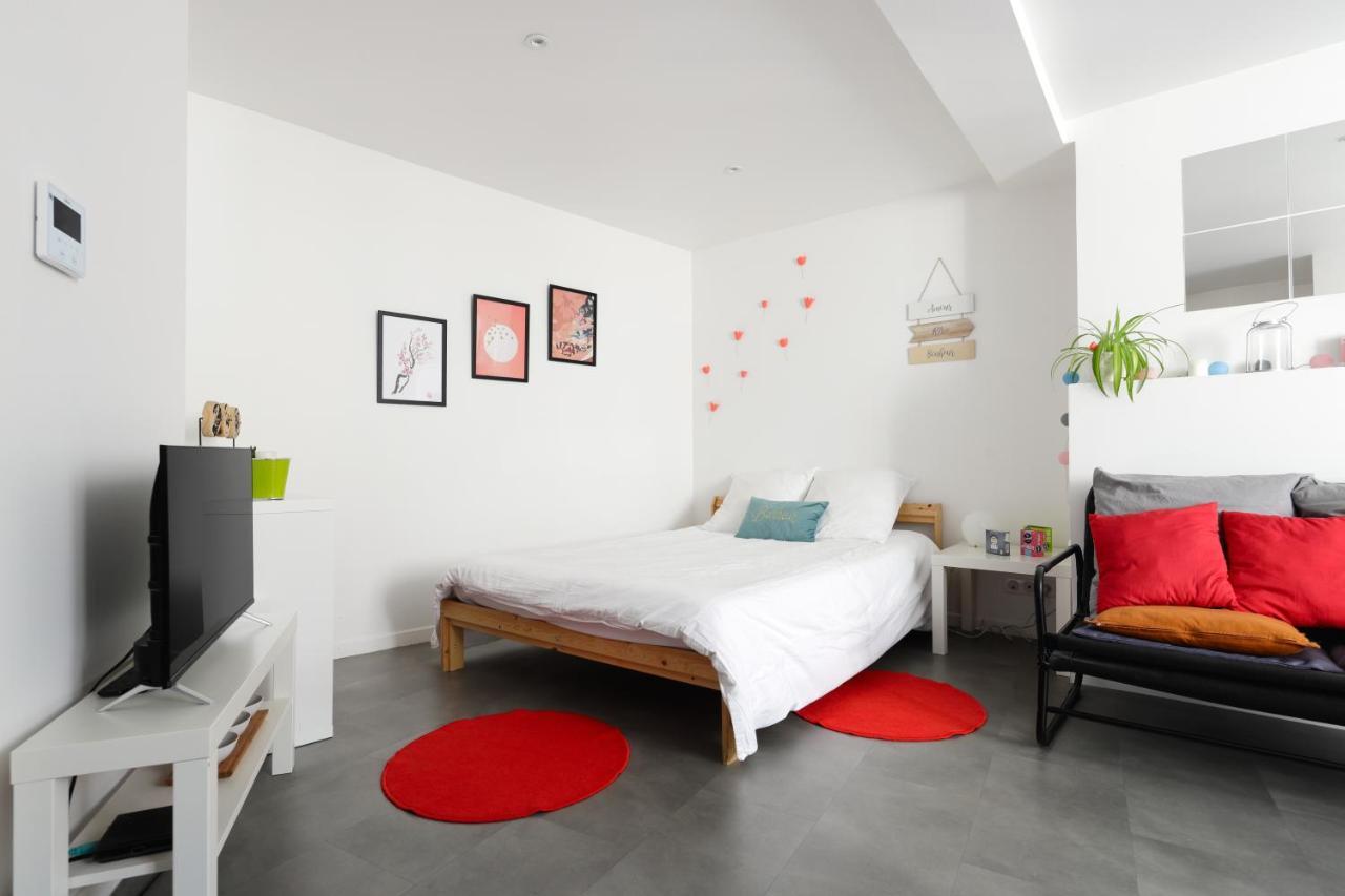 Charmant Studio, Au Coeur De La Ville De Riom Extérieur photo